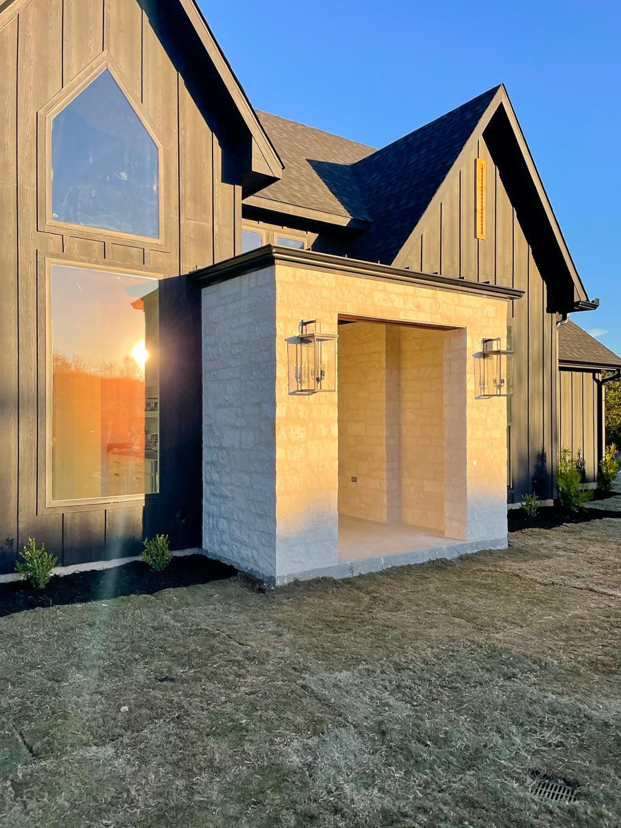 70814MK_TX_exterior.jpg