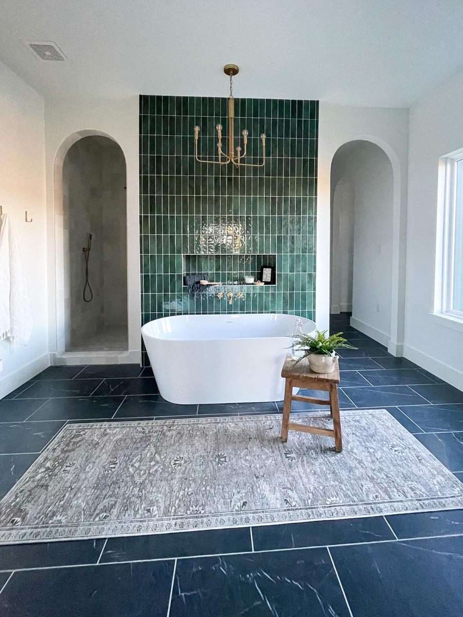 70814MK_TX_bathroom.jpg