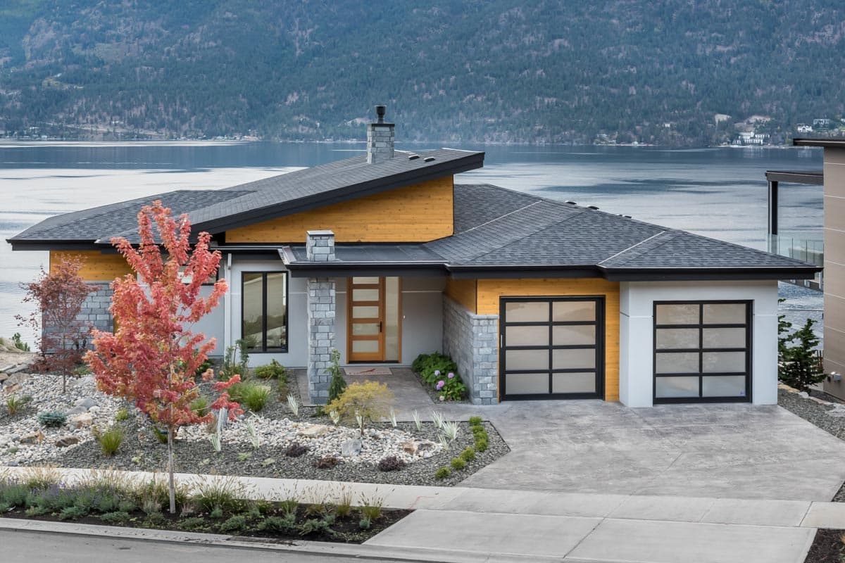 Plan 144102UPR
Modern Lake House Plan with Lower Level Rec Room - 3320 Sq Ft